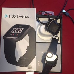 Fitbit Versa.  Excellent Condition!